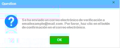 Notificación de verificación que indica: "Se ha enviado un correo electrónico de verificación a su dirección de correo electrónico. Haga clic en el botón de confirmación del correo electrónico".